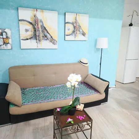 Holiday home 301, 2 Bedrooms, Near Playa De Americas & Free Wifi Playa de las Americas (Tenerife)