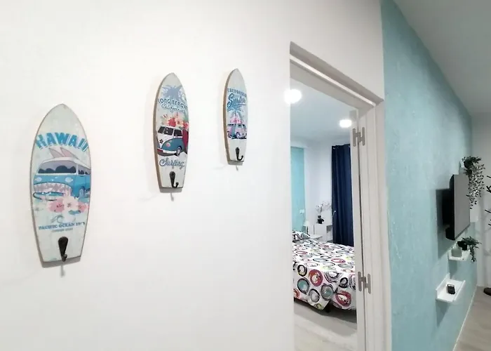 Casa vacanze 301, 2 Bedrooms, Near Playa De Americas & Free Wifi *