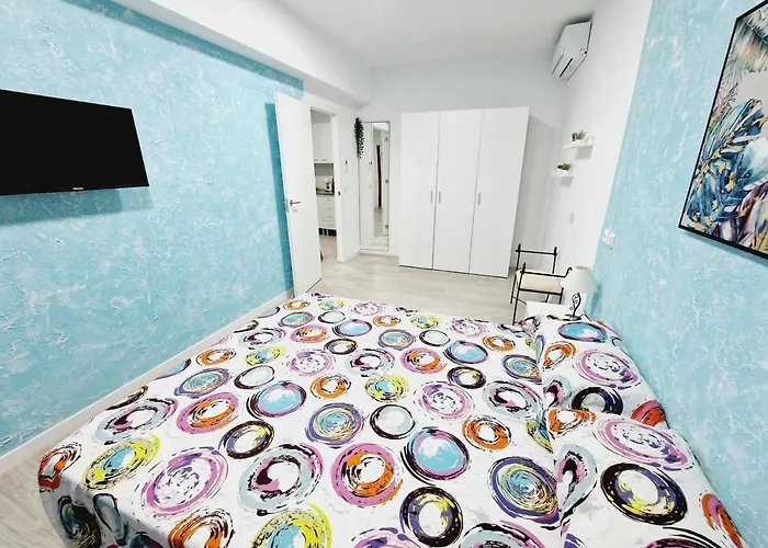 301, 2 Bedrooms, Near Playa De Americas & Free Wifi Casa vacanze